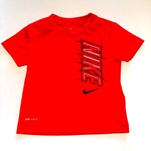 Nike Shirt 2T